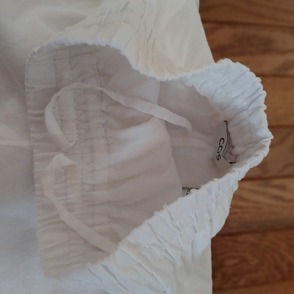 COS Linen Elastic Drawstring High Waisted White Bermuda Shorts - Picture 10 of 15